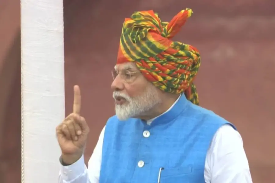 Country indebted to freedom fighters; it is a day to remember their sacrifices: PM Modi