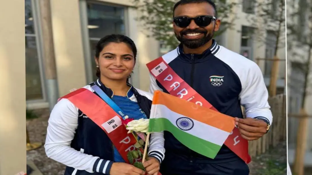 PR Sreejesh and Manu Bhaker were chosen as the flag-bearers for the Indian contingent at the closing ceremony of the Paris 2024 Olympic Games. | Photo: X/Team India