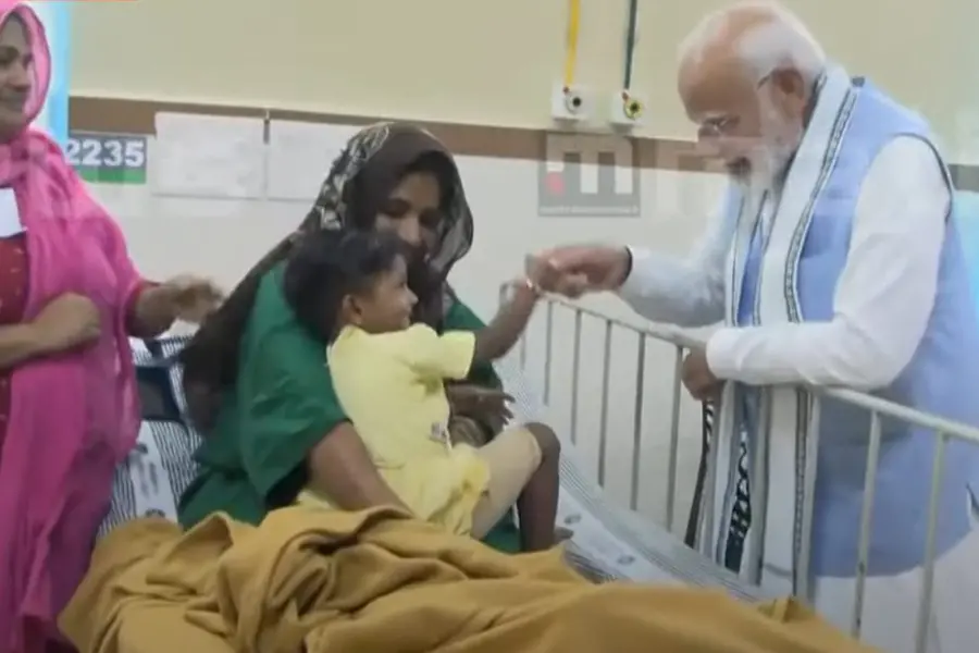 ‘How many children lost their loved ones,’ PM Modi gets emotional after visiting landslide site