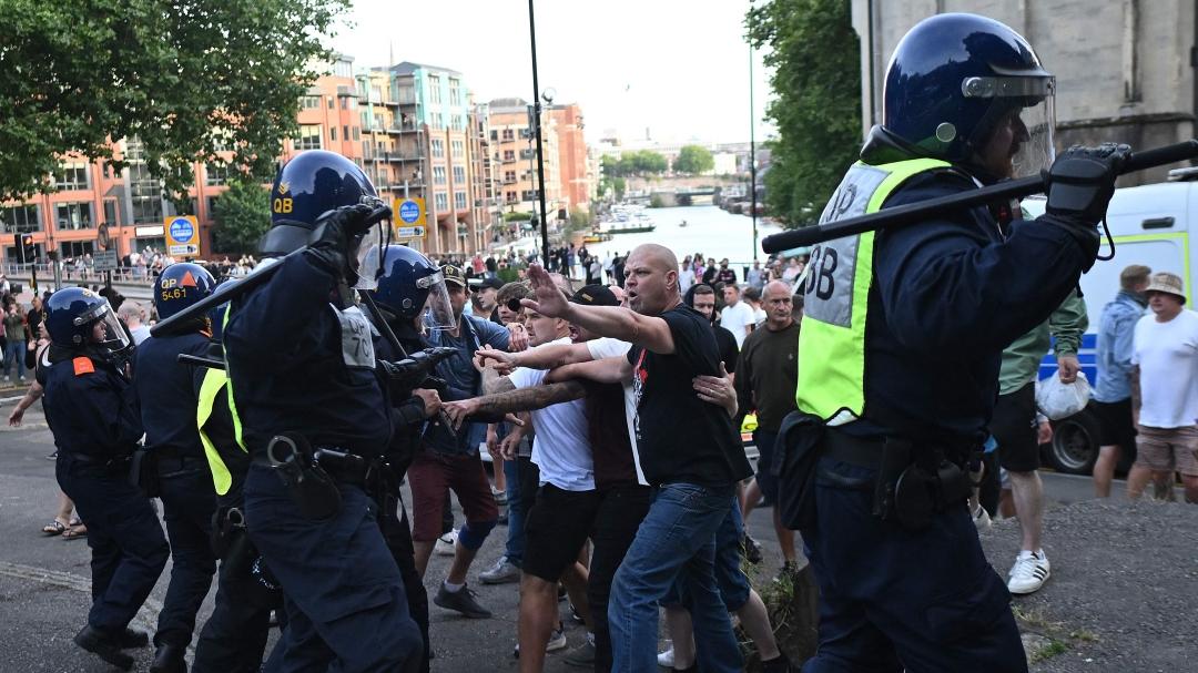 Anti immigration riots ‘Standing army’ of UK police braces for more