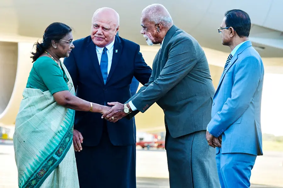 Fiji extends warm welcome to President Murmu | WATCH