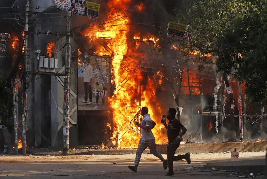 Protests in Bangladesh | Photo: AP