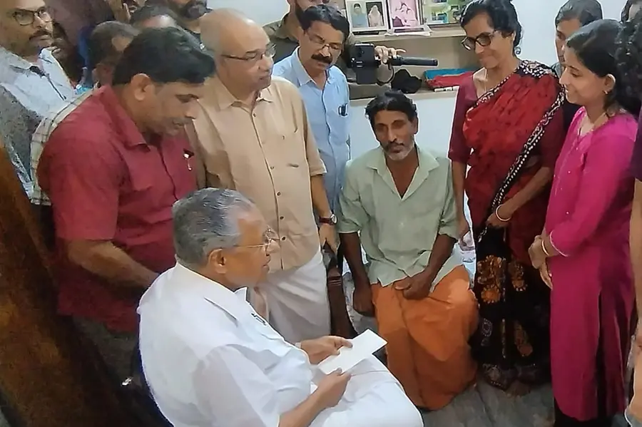 Kerala CM pays visit to house of Kozhikode man missing in Karnataka landslide