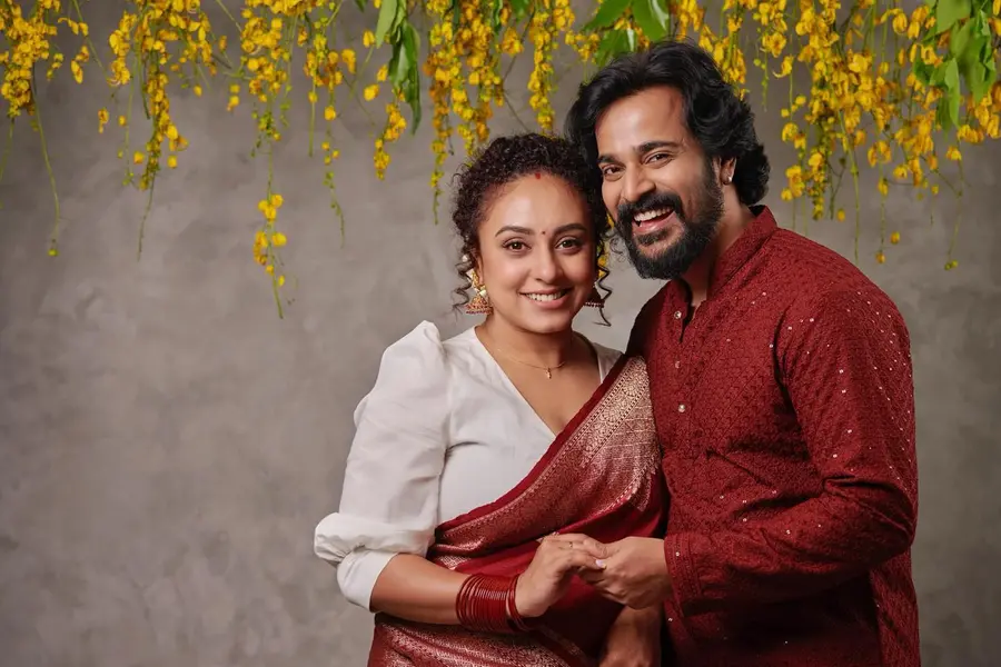 Pearle Maaney, Srinish Aravind contribute Rs 5 lakhs to CMDRF