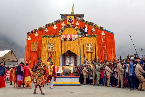 Heavy rain lashes Uttarakhand, 14 killed; Kedarnath yatra halted