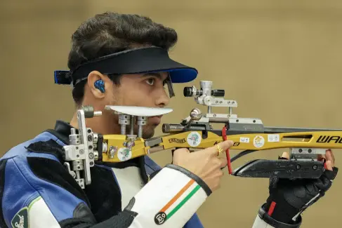 From Railways to Olympics: Swapnil Kusale aims for glory in 50m Rifle final inspired by M.S. Dhoni!