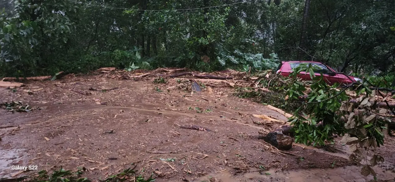 Lanslide in Malayangad | Mathrubhumi