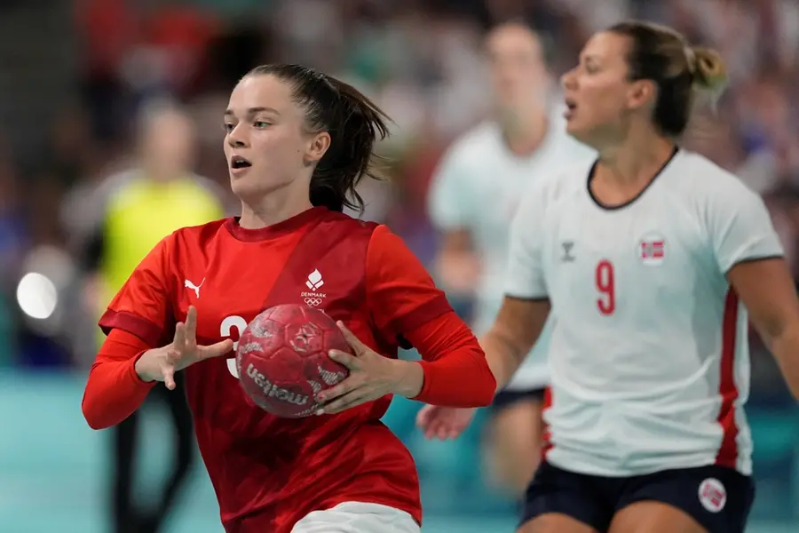 Avoid 'sexist' filming of women, Olympics camera operators told