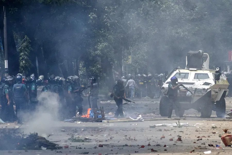 Bangladesh protests: Govt imposes 'shoot-on-sight' order