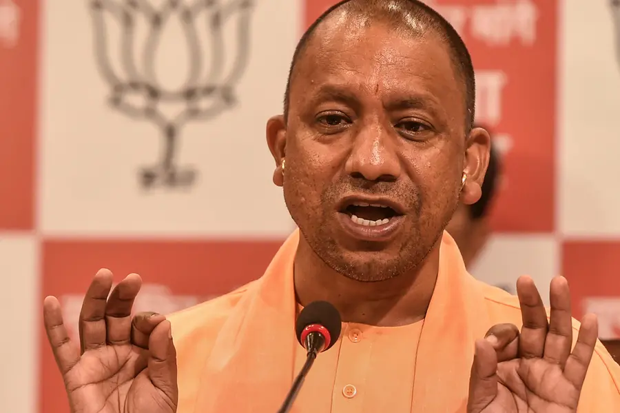CM Yogi Adityanath mandates 'nameplates' at food shops amid opposition criticism