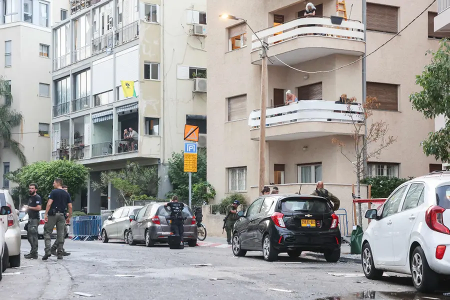 One dead, several wounded following explosion in Tel Aviv