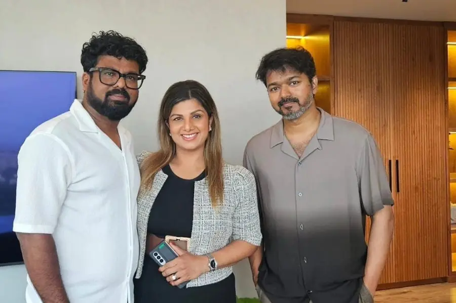 Actress Rambha meets her 'reel hero' Vijay with family | See pics