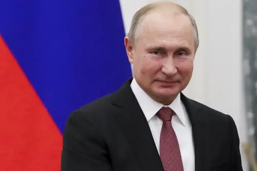 Russia rejoins deal to ship vital Ukraine grain exports