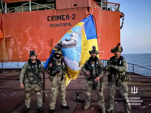 This undated handout photograph posted on September 11, 2023, on the Telegram account of the Defence Intelligence of the Ministry of Defence of Ukraine reportedly shows Ukrainian military members standing on an oil and gas drilling platform in the Black Sea. Ukrainian forces have retaken control of an oil and gas drilling platform in the Black Sea that had been controlled by Moscow since 2015, Kyiv announced on September 11, 2023. Photo: AFP