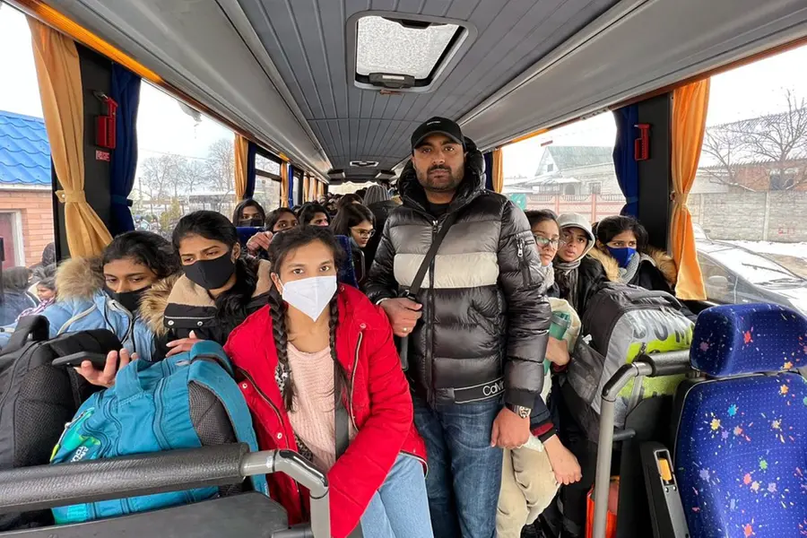 All 694 Indian students stranded in Ukraine's Sumy have left for Poltava: Hardeep Puri