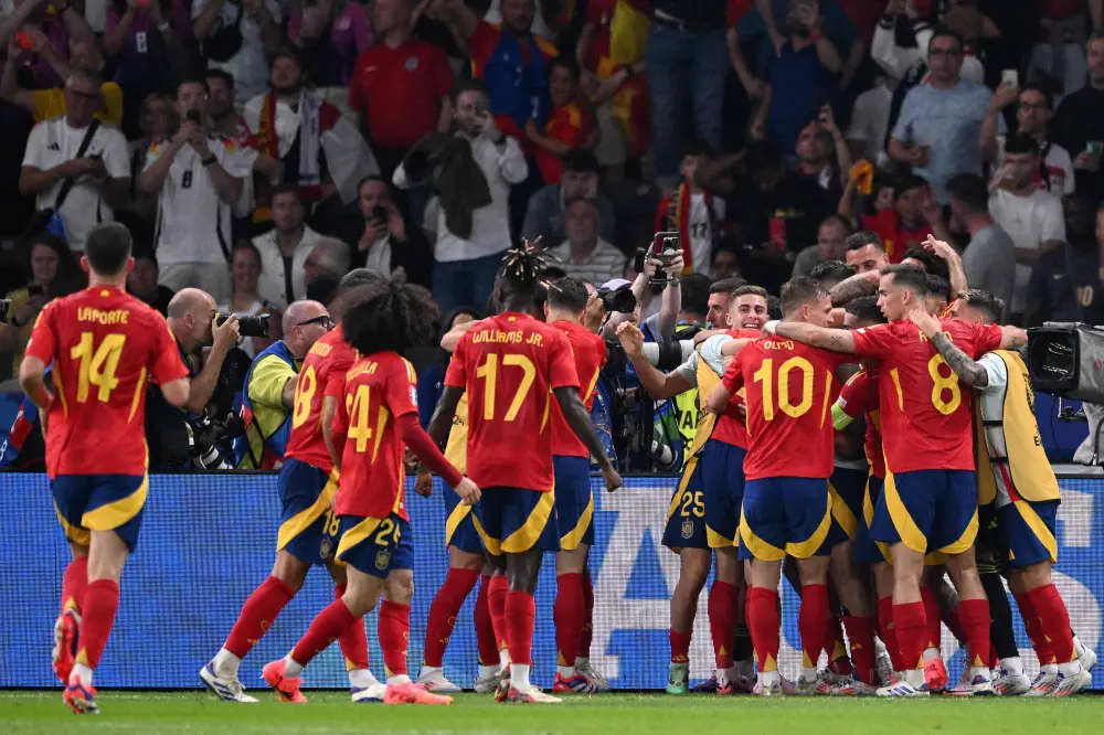 Spanish players celebrate the second goal during the UEFA Euro 2024 final | AFP