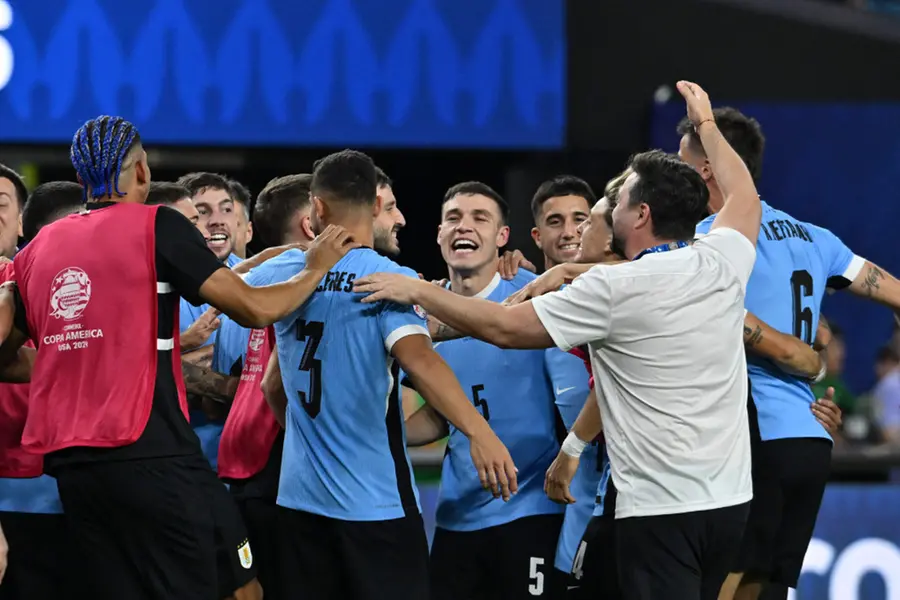 Uruguay beat Brazil on penalties to reach Copa America semi-finals