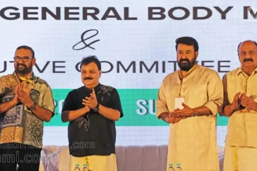 AMMA meeting: YouTube live streaming creates uproar; Siddique apologises for mistreating journos