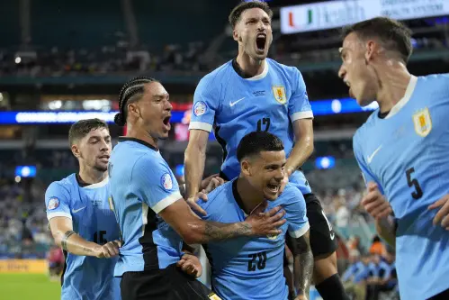 Uruguay down Panama 3-1 in Copa America clash