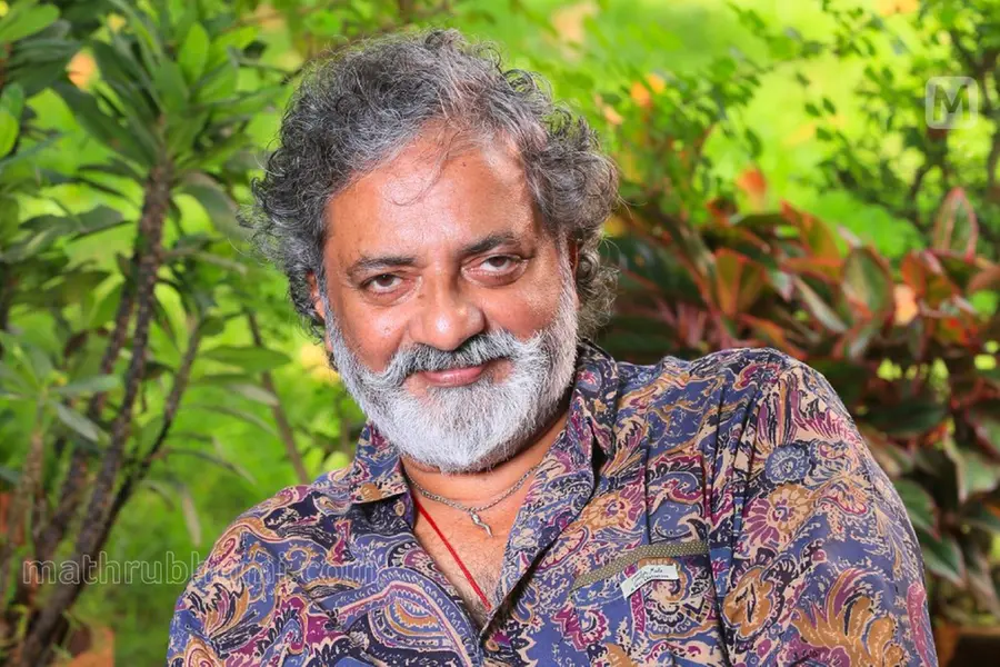 ഫിലിം ചേംബർ വേണോയെന്ന് സർക്കാർ ആലോചിക്കണം; സിനിമാ സമരം ഉണ്ടാവില്ല, അത് ഉമ്മാക്കി- ജോയ് മാത്യു