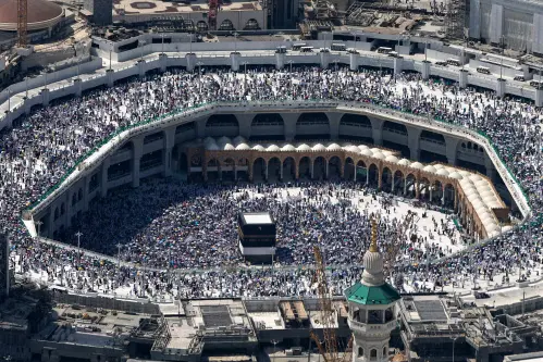 Hajj death toll crosses 900, 68 Indians lose lives