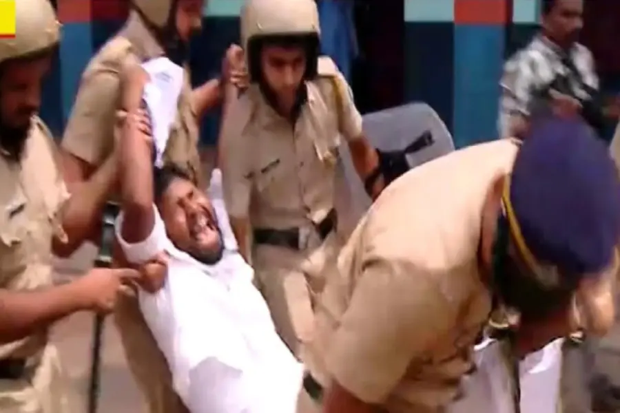Dearth of Plus One seats: KSU stages protest with students bagging full A plus | Watch Video