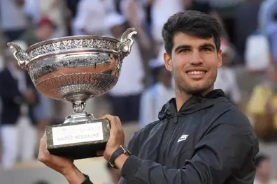 Carlos Alcaraz, 21, wins French Open for a 3rd Grand Slam title beating Alexander Zverev