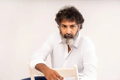 Telugu actor Nandmuri Taraka Ratna suffers heart attack during TDP rally, shifted to hospital