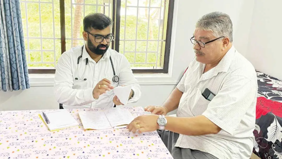 Dr Ashwin during his consultation | Photo Mathrubhumi