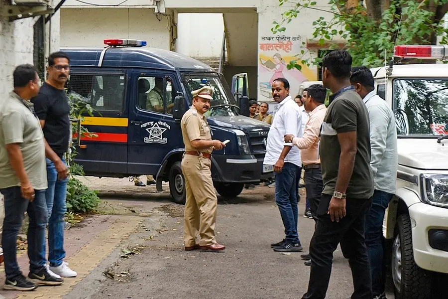 Pune Porsche Crash: 2 doctors of Sassoon Hospital suspended, dean sent on leave