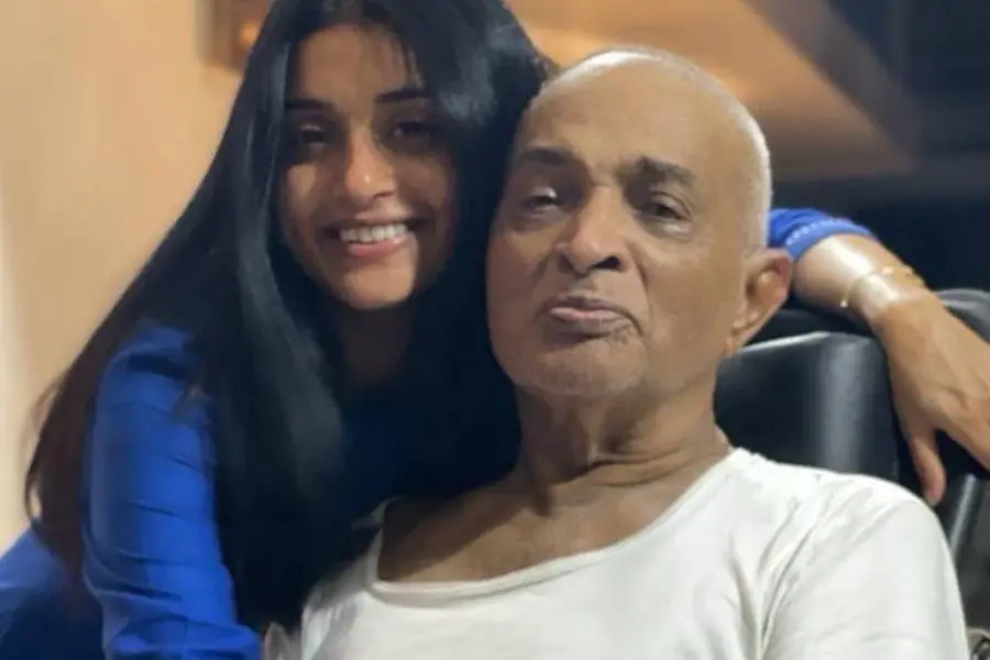 Actor Meera Jasmine’s father passes away