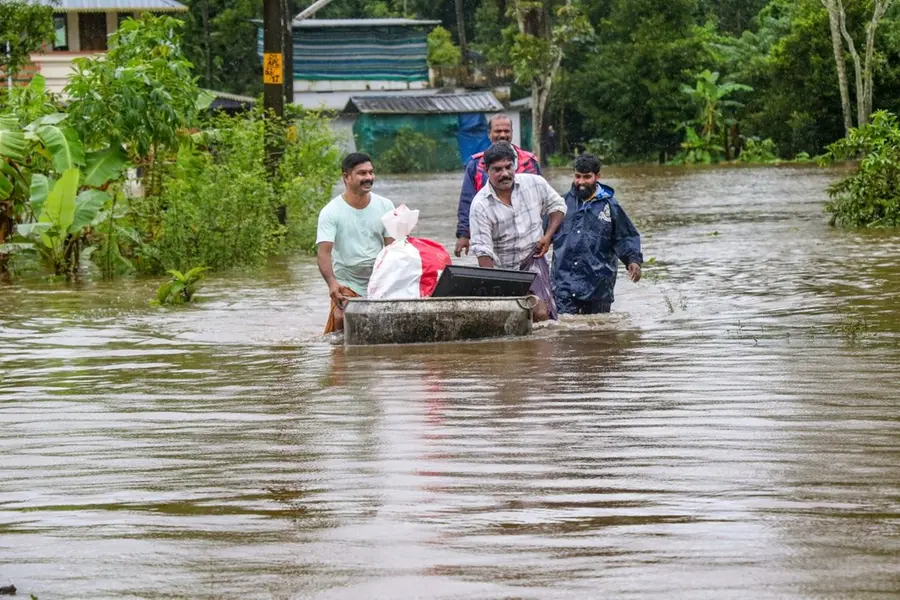 Man drowns in Kottayam, youth goes missing in sea in Kozhikode