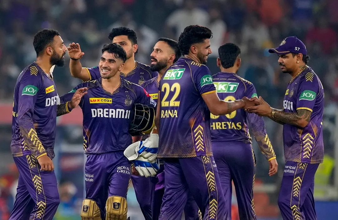 Kolkata Knight Riders player Varun Chakaravarthy with his teammates celebrates the wicket of Sunrisers Hyderabad's Bhuvneshwar Kumar during the Indian Premier League (IPL) 2024 T20 cricket match between Kolkata Knight Riders and Sunrisers Hyderabad | Photo: PTI