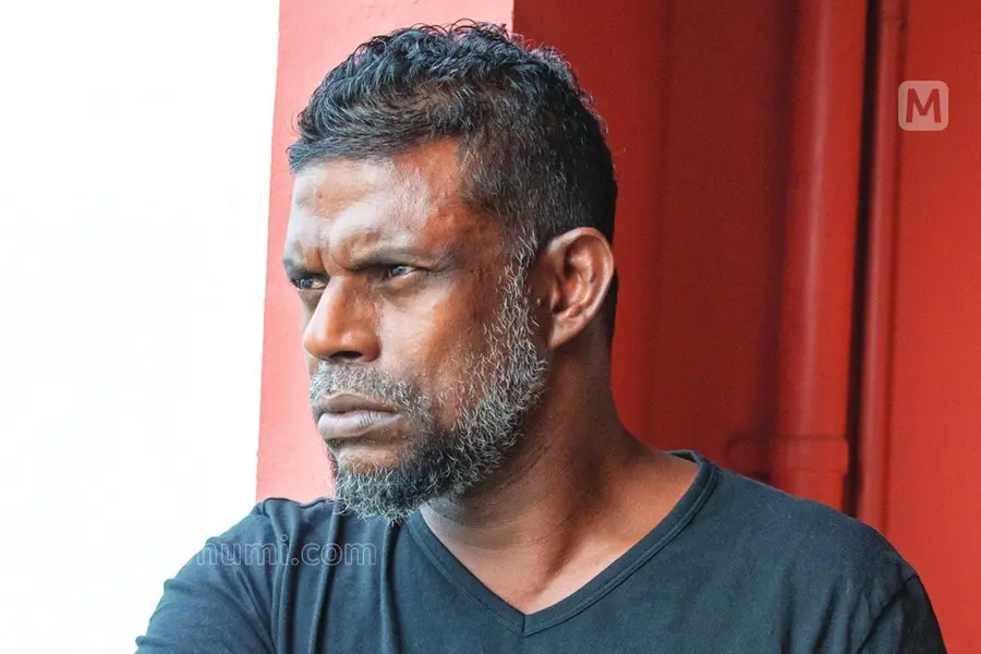 Complaint of misconduct against actor Vinayakan while boarding flight