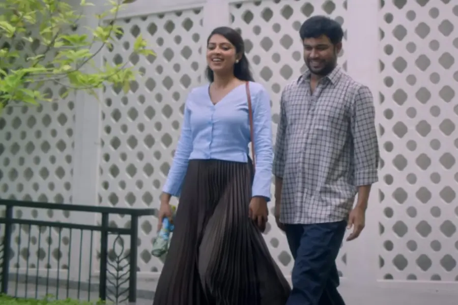 ‘Level cross’ releases its first song ‘Payye payye’ starring Amala Paul, Sharafudheen