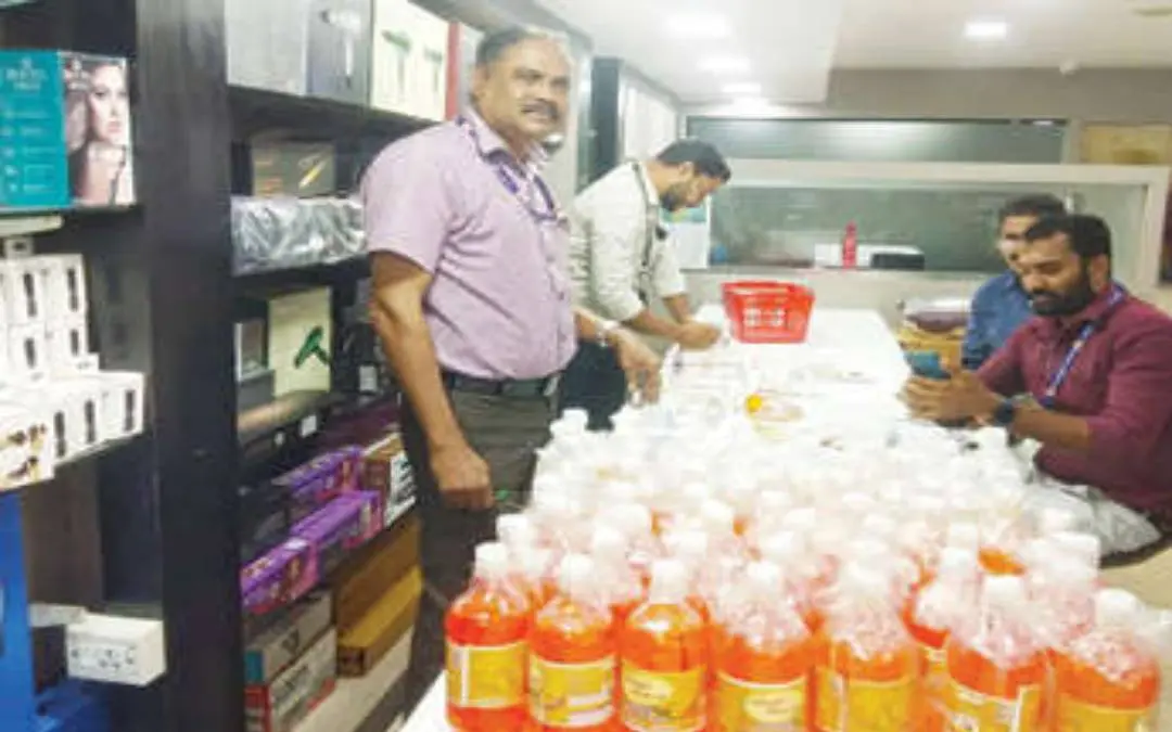 Beauty products seized from Kannur Bank road | Photo: Mathrubhumi