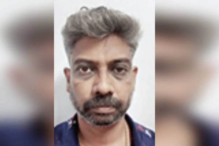 ഷോപ്പിങ് മാളില് പ്ലസ്ടു വിദ്യാര്ഥിനിയെ കയറിപ്പിടിച്ചു; 44-കാരന് അറസ്റ്റില്
