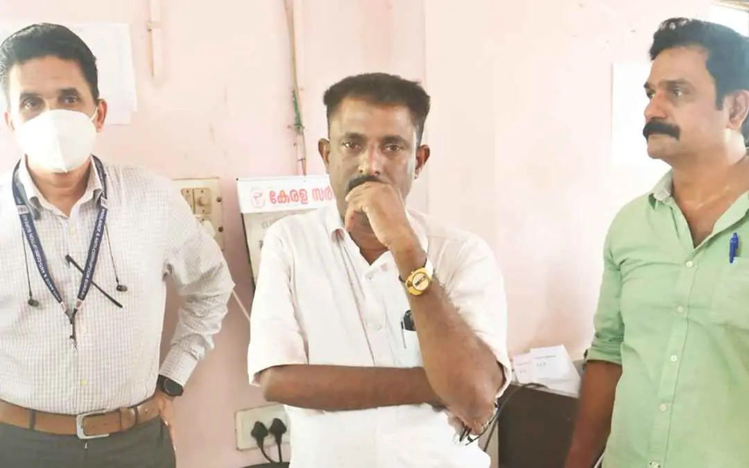 Chandran (middle) | Photo: Mathrubhumi