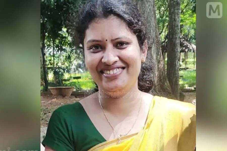 കിടപ്പുമുറിയിൽ കുടുംബത്തെ പെട്രോൾ ഒഴിച്ച് തീകൊളുത്തിയ സംഭവം; ചികിത്സയിലായിരുന്ന മരുമകളും മരിച്ചു