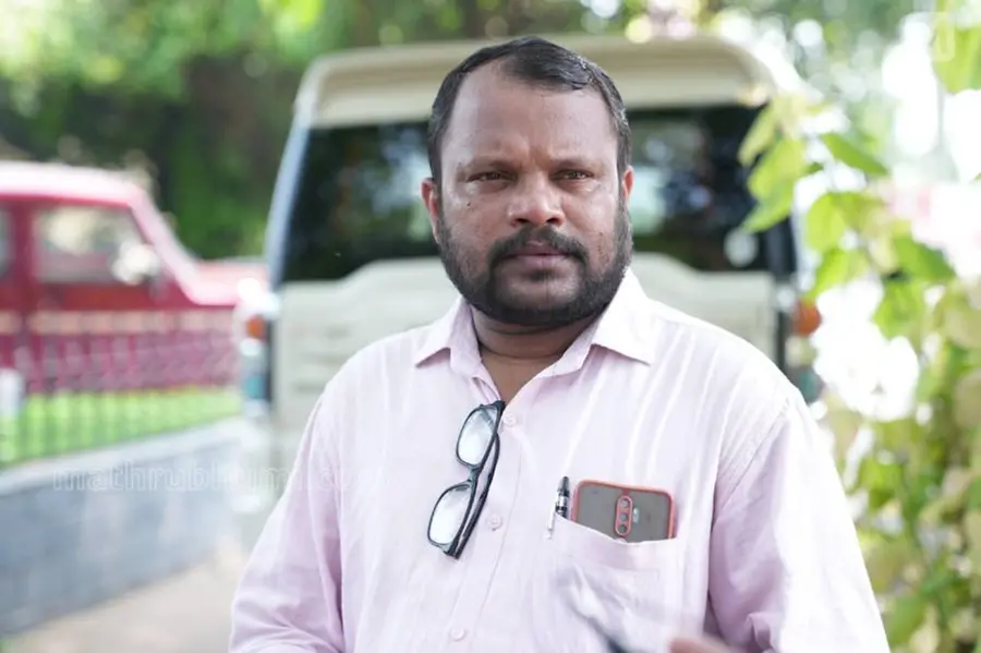 Felt off when he sat with women, says KSRTC bus conductor Pradeep