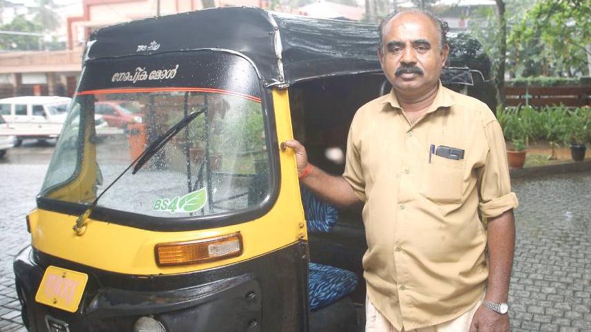 TVM autorickshaw driver's 10-yr-long legal fight ends | Mathrubhumi English