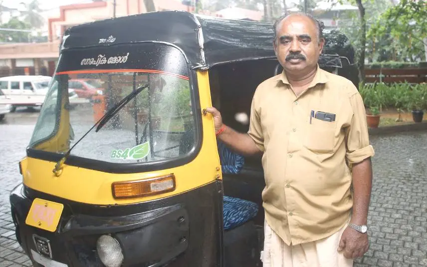 ഓട്ടോ ഡ്രൈവര് മുരുകന്