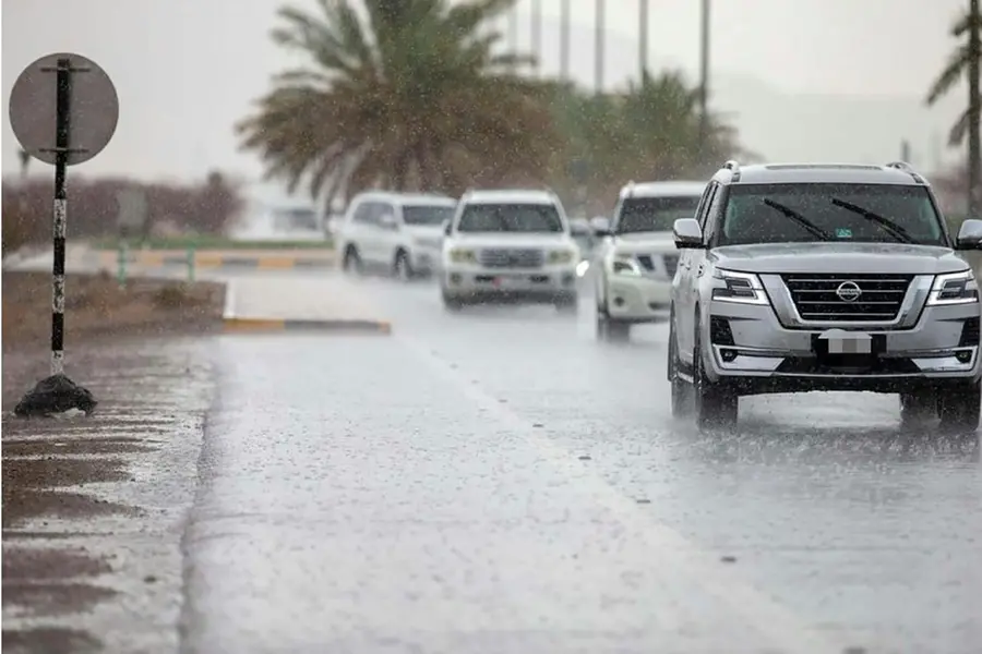 Bad weather returns to UAE, several flights cancelled
