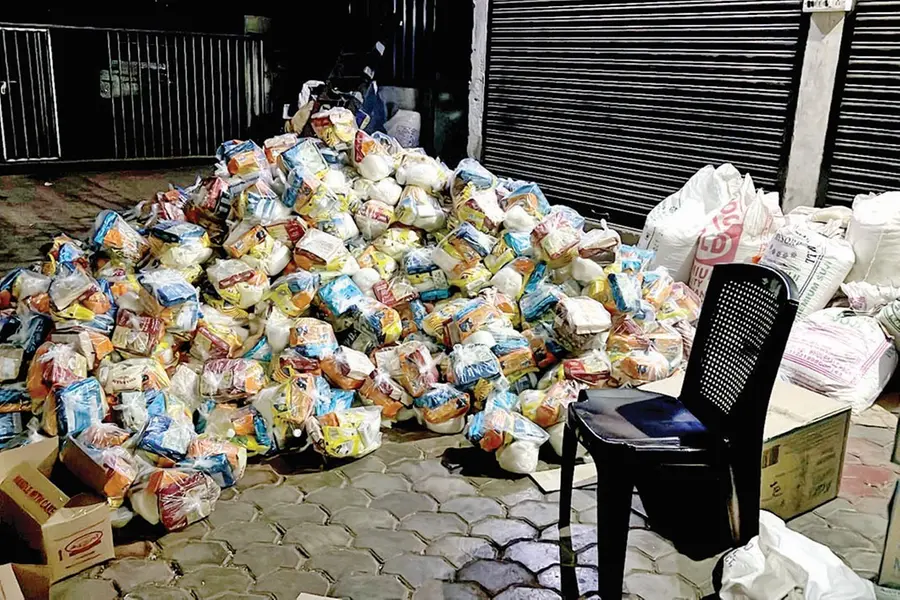 2000 food kits seized from Sultan Bathery