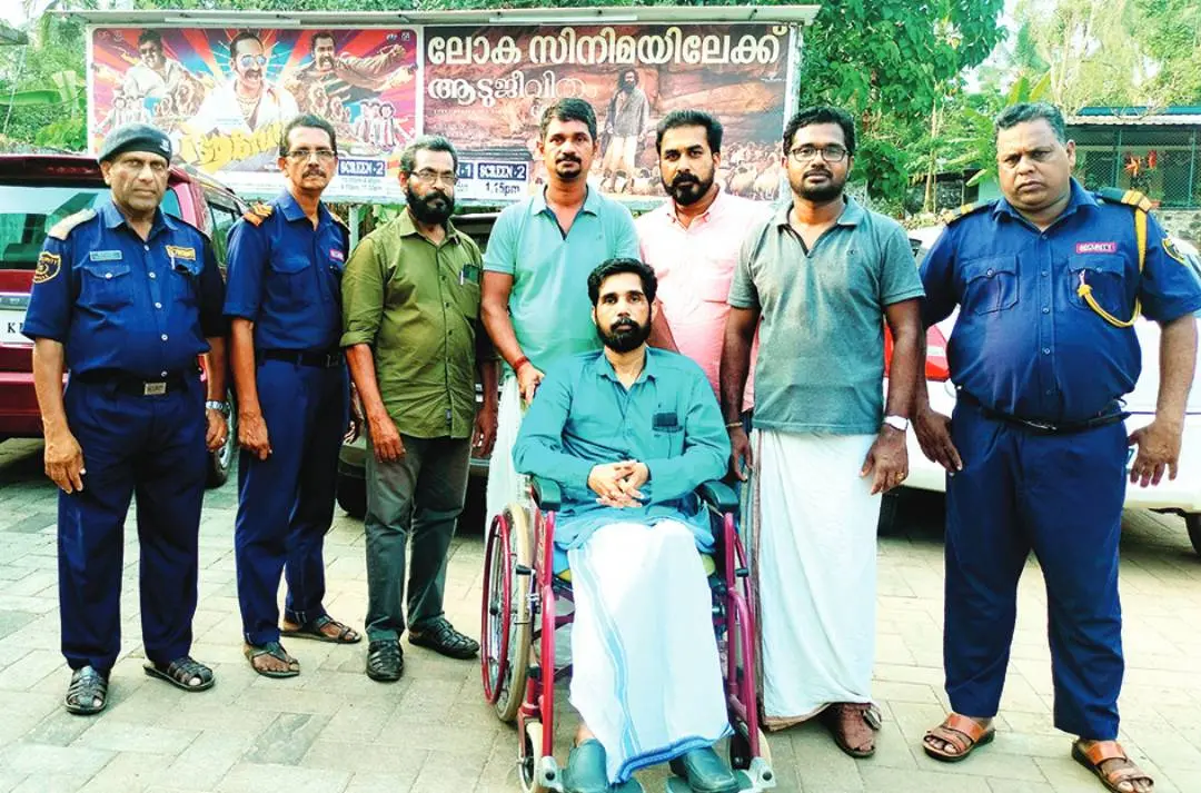 Prajeesh Kumar at Balussery Sandhya theatre to watch 'Aadujeevitham'