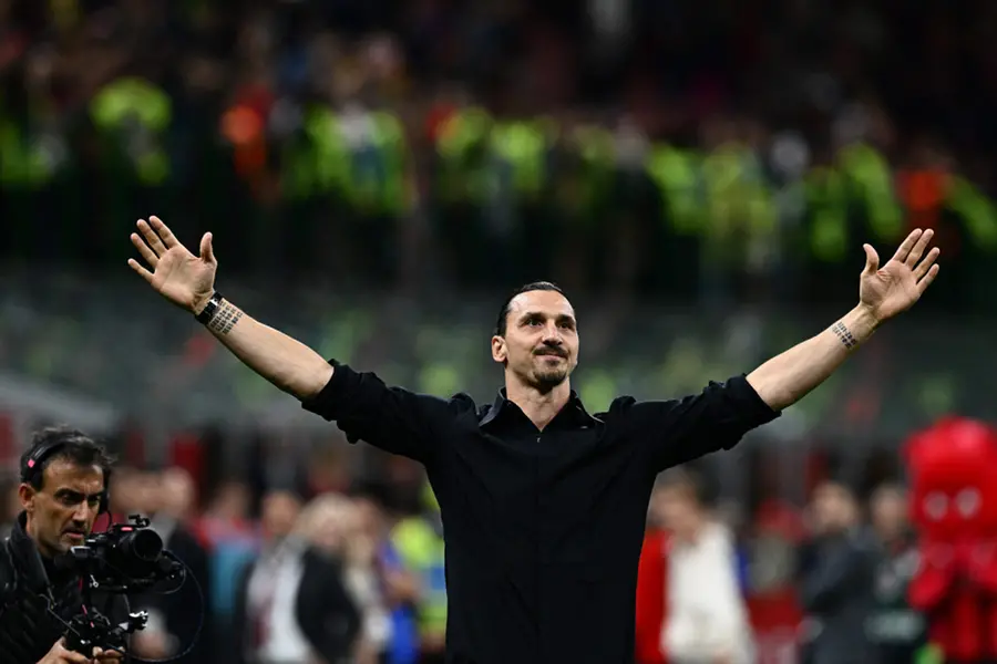 Napoli celebrate title triumph, Ibrahimovic retires