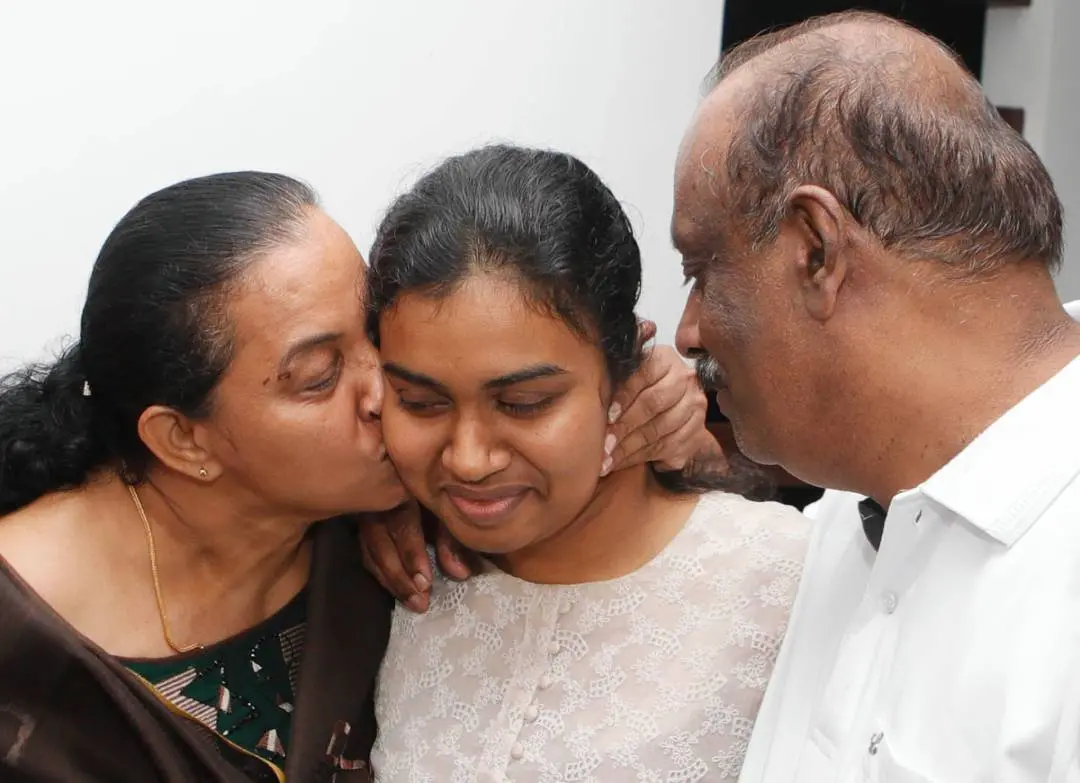 Ann Tessa Joseph with her parents