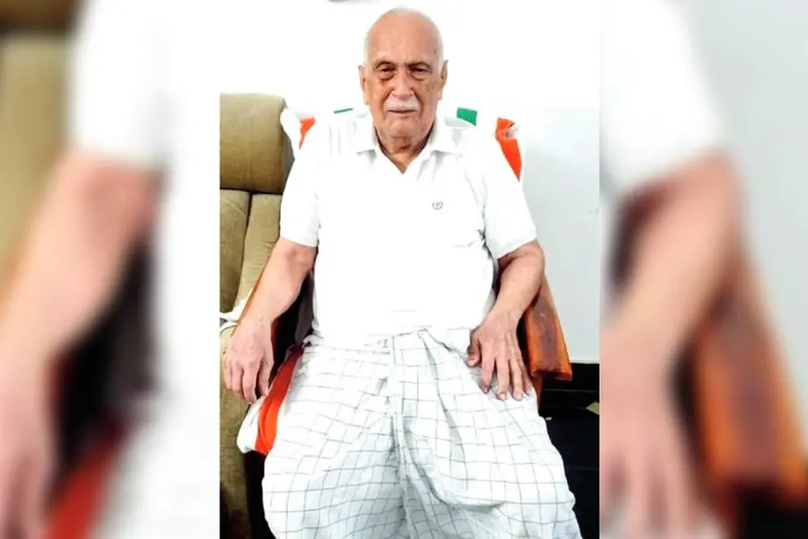 K Karunakaran’s brother discloses BJP invitation, stresses loyalty to Congress ideals