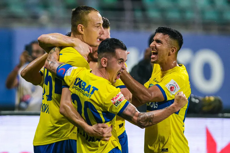 Kerala Blasters continue dream run as they edge past rivals Bengaluru FC
