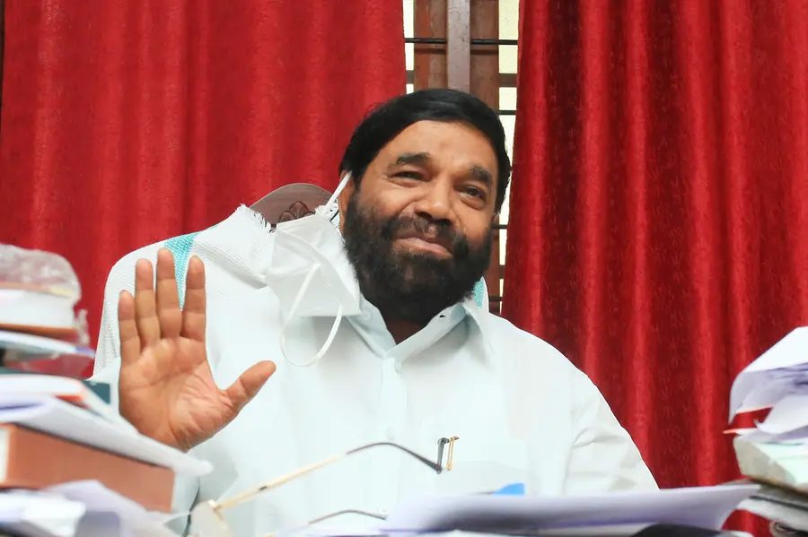Governor's doubts on Cooperative Amendment Bill clarified: Minister VN Vasavan